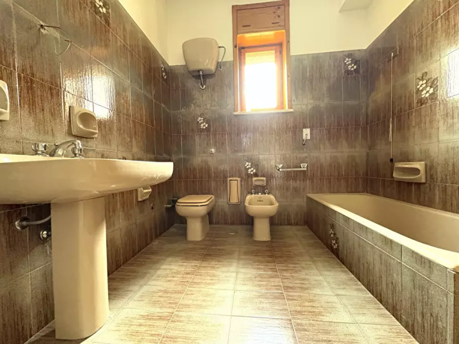 Immagine 12 di Appartamento in vendita  in Via Fratelli Rosselli a Trepuzzi