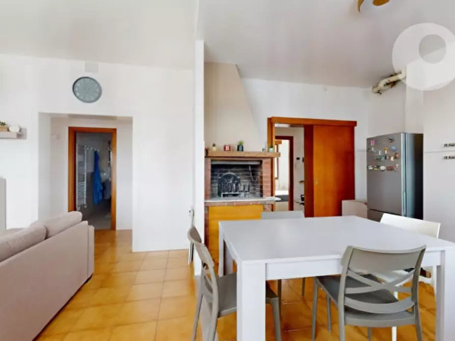 Immagine 3 di Appartamento in vendita  in Via Giambattista Nievo a Vicenza