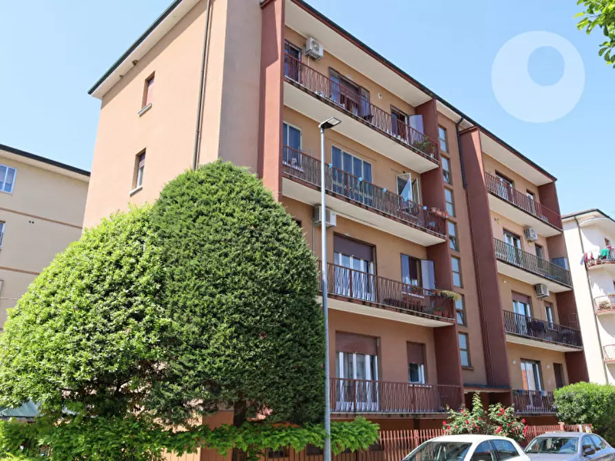 Immagine 21 di Appartamento in vendita  in Via Giambattista Nievo a Vicenza