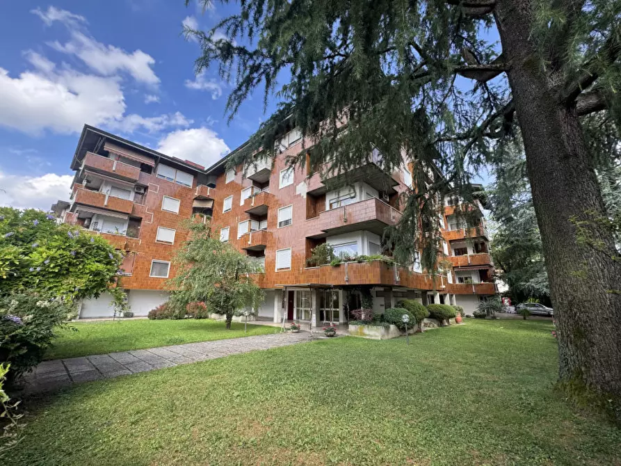 Immagine 6 di Appartamento in vendita  a Vicenza