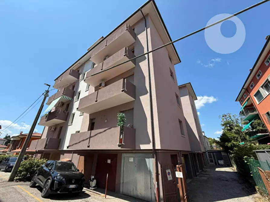 Immagine 2 di Appartamento in vendita  in via casimiro varese 9 a Vicenza