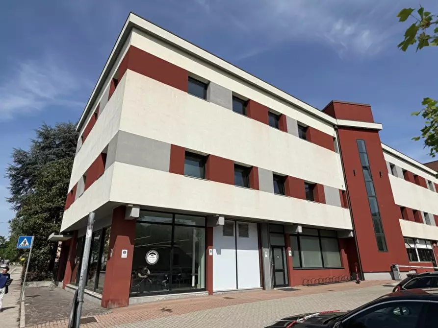 Immagine 1 di Ufficio in vendita  in Viale Giangiorgio Trissino 57 a Vicenza