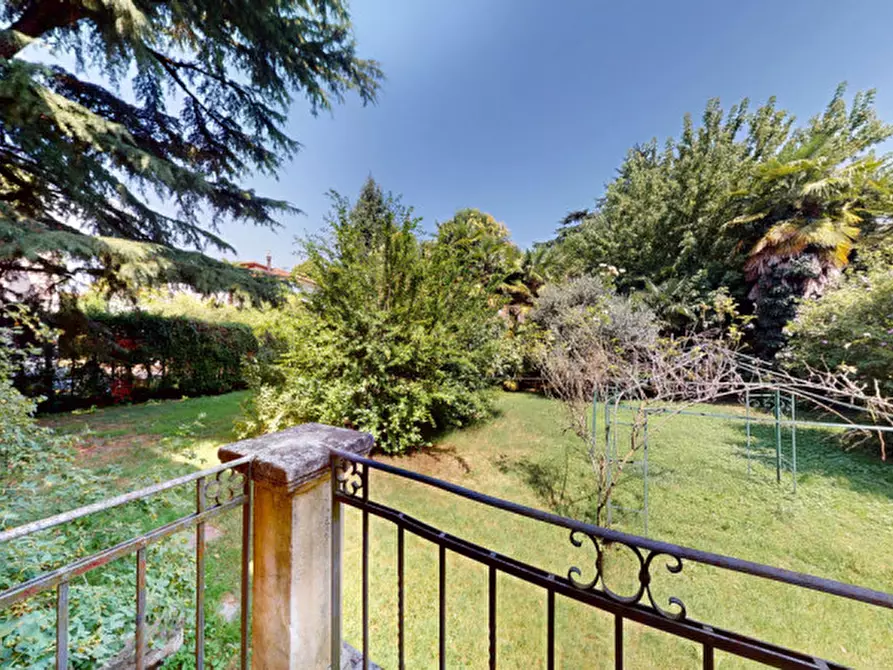 Immagine 13 di Villa in vendita  in Via Tomaso Formenton 5 a Vicenza