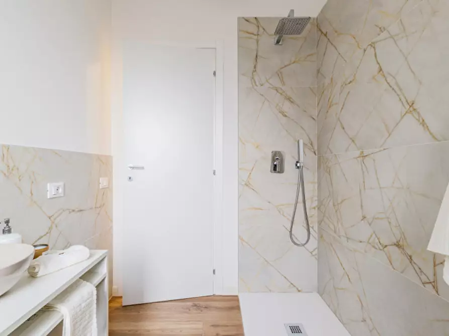 Immagine 29 di Appartamento in vendita  in Via Antonio Pizzocaro 54 a Vicenza