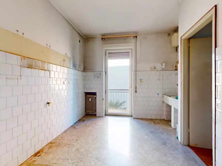 Immagine 9 di Appartamento in vendita  in via velo 84 a Vicenza