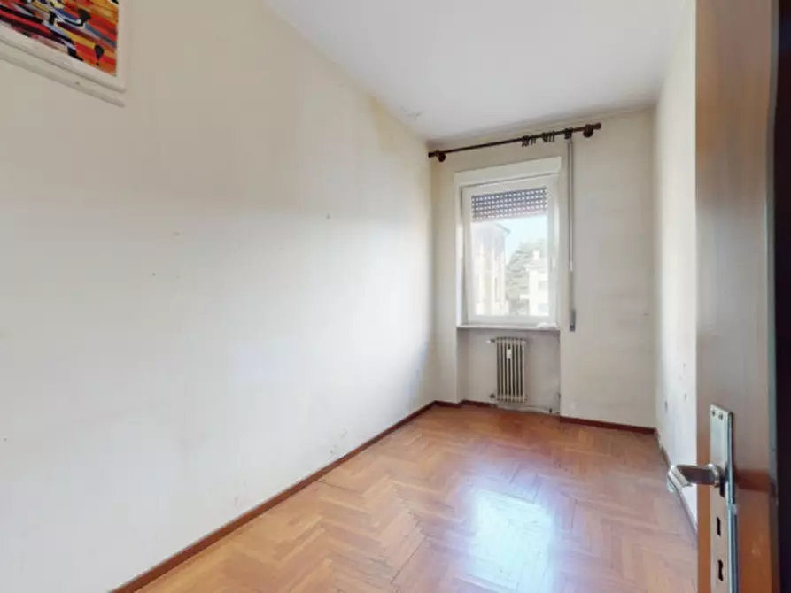 Immagine 12 di Appartamento in vendita  in via velo 84 a Vicenza