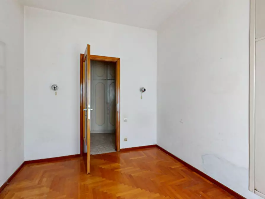 Immagine 19 di Appartamento in vendita  in via velo 84 a Vicenza