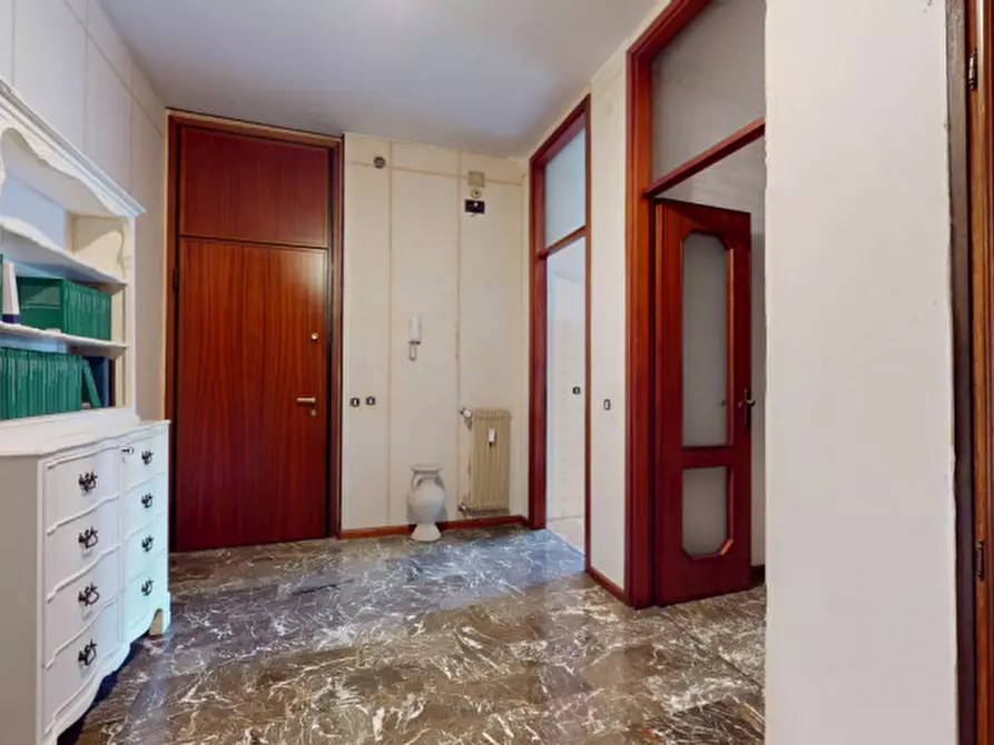 Immagine 12 di Appartamento in vendita  in via Riello 10 a Vicenza