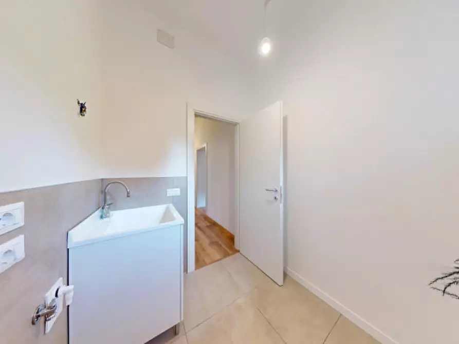 Immagine 16 di Appartamento in vendita  in Via Ubaldo Oppi 10 a Vicenza