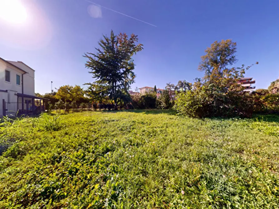 Immagine 22 di Villa in vendita  in Viale Ambrogio Fusinieri a Vicenza