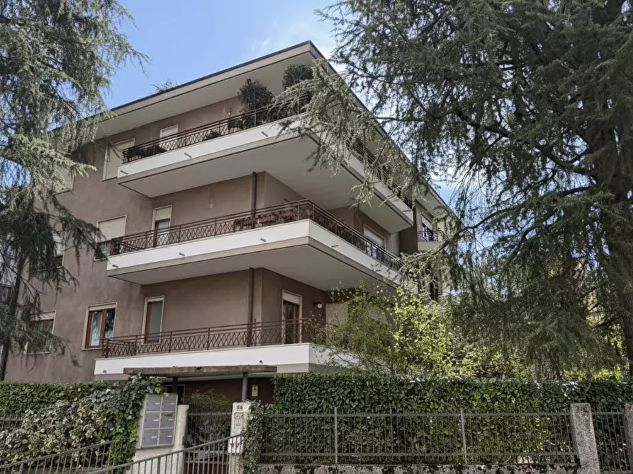 Immagine 7 di Appartamento in vendita  in Viale Ambrogio Fusinieri 62 a Vicenza