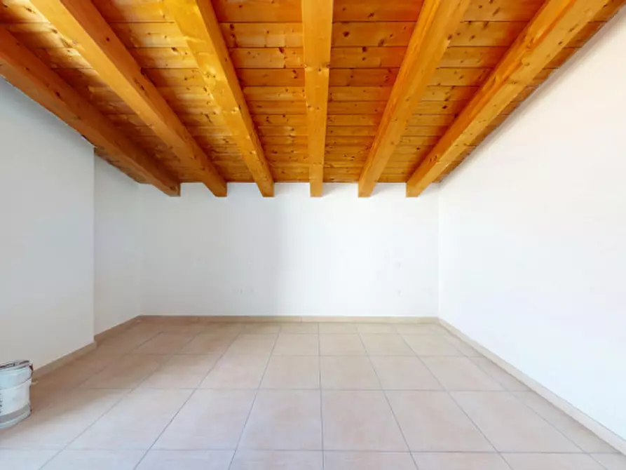 Immagine 25 di Casa bifamiliare in vendita  in Via Cul de Ola a Vicenza