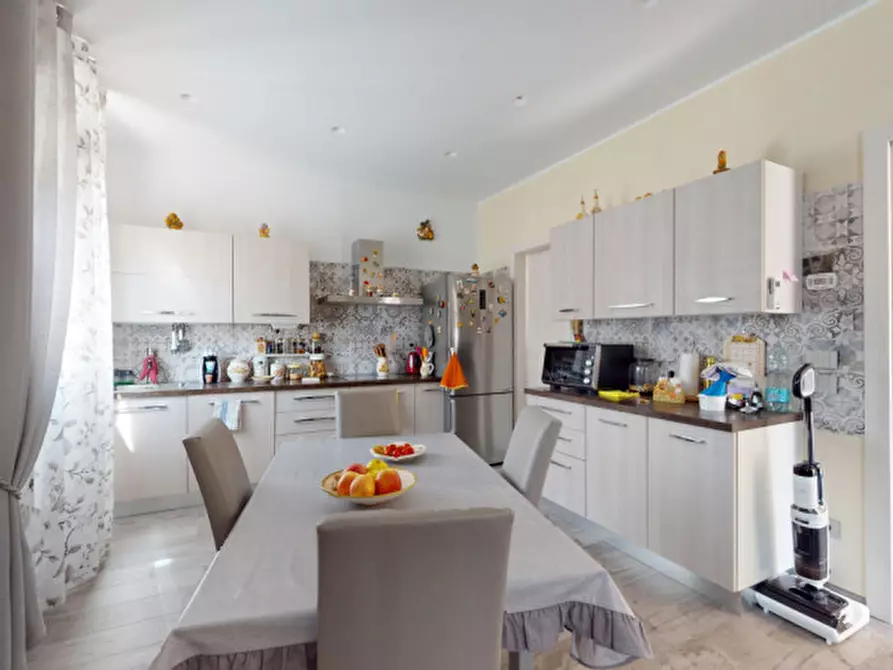 Immagine 3 di Casa bifamiliare in vendita  a Vicenza