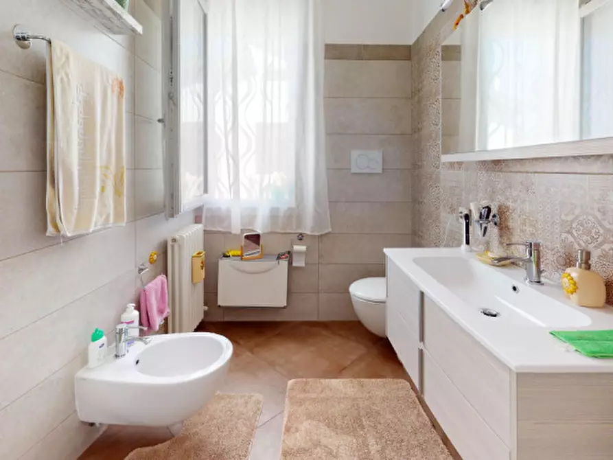 Immagine 16 di Casa bifamiliare in vendita  a Vicenza