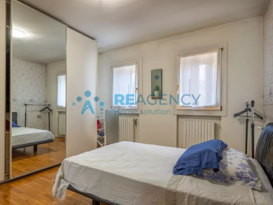 Immagine 14 di Casa bifamiliare in vendita  in Via Cal del Guà, 28 a Montecchio Maggiore