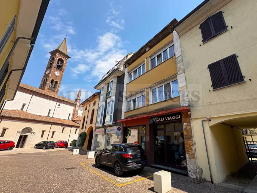Immagine 2 di Appartamento in vendita  in via S.S. Nazzaro e Celso n° 26 a Sannazzaro De' Burgondi