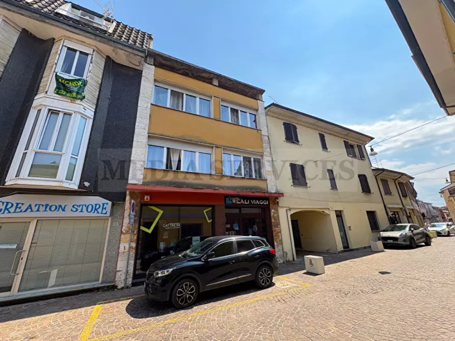Immagine 3 di Appartamento in vendita  in via S.S. Nazzaro e Celso n° 26 a Sannazzaro De' Burgondi