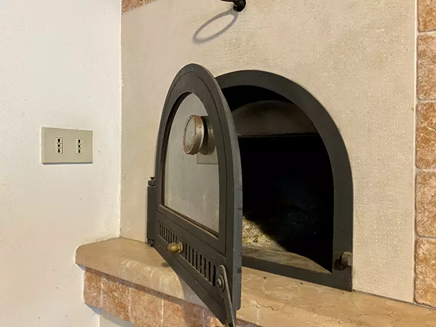 Immagine 4 di Casa bifamiliare in vendita  in Contrada Cavion, 2 a Torrebelvicino