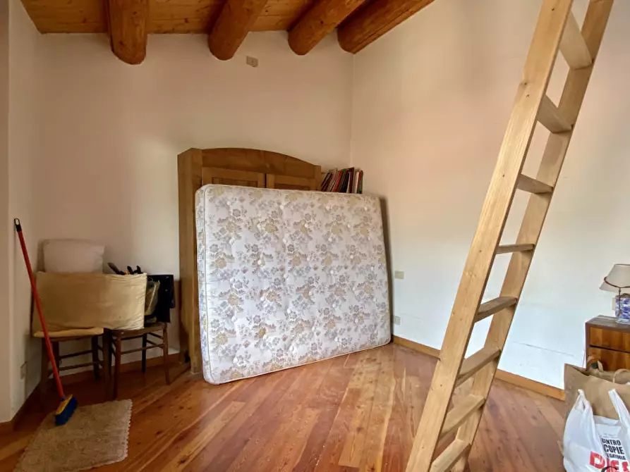 Immagine 11 di Casa bifamiliare in vendita  in Contrada Cavion, 2 a Torrebelvicino