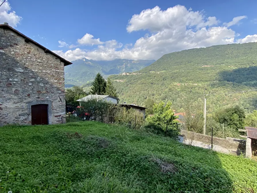 Immagine 22 di Casa bifamiliare in vendita  in Contrada Cavion, 2 a Torrebelvicino