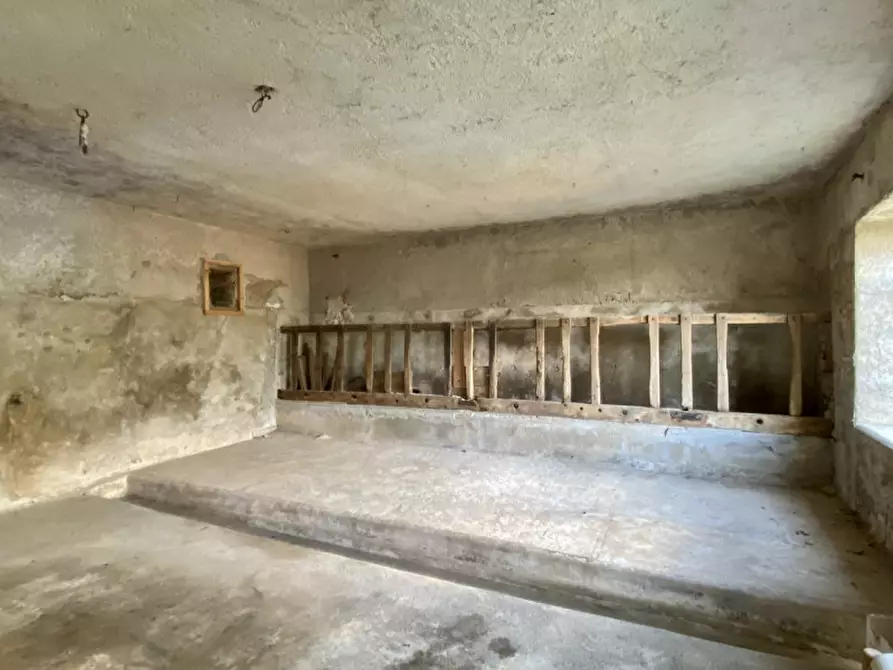 Immagine 27 di Casa bifamiliare in vendita  in Contrada Cavion, 2 a Torrebelvicino