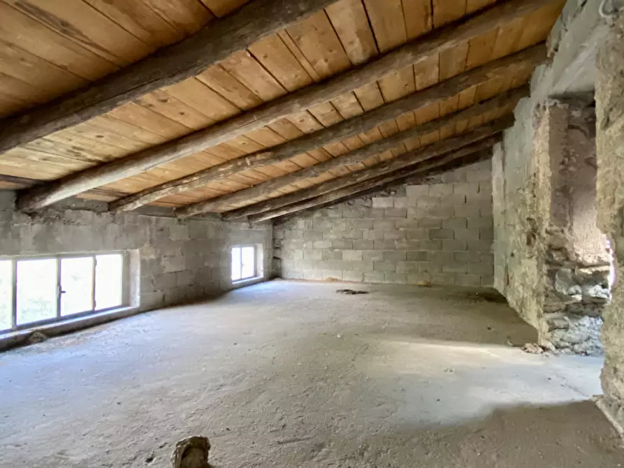 Immagine 40 di Casa bifamiliare in vendita  in Contrada Cavion, 2 a Torrebelvicino