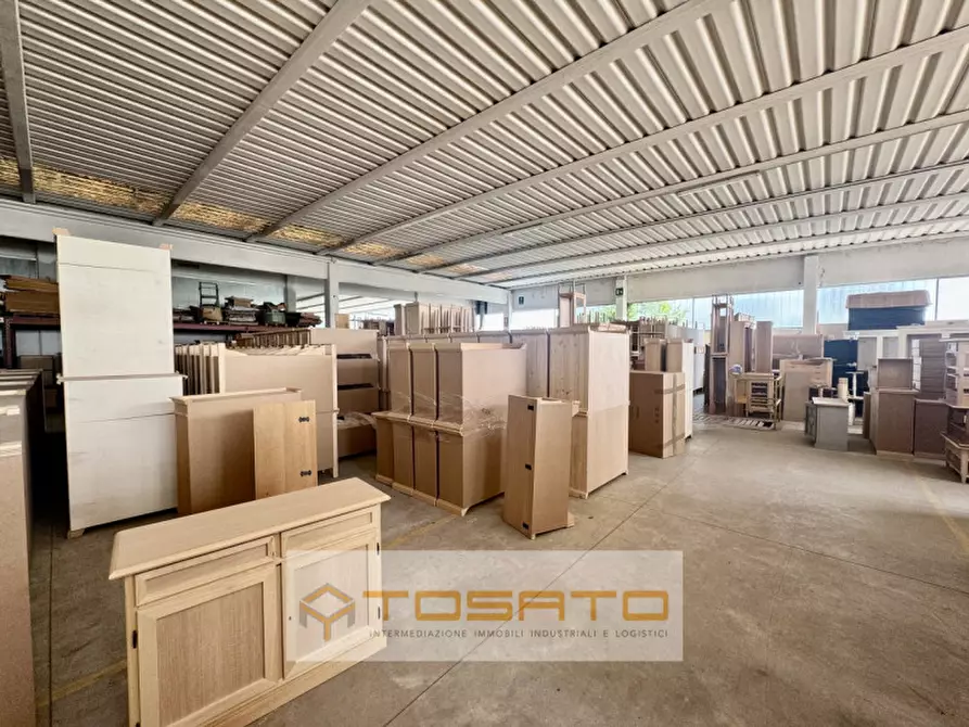 Immagine 1 di Capannone industriale in vendita  a Roverchiara