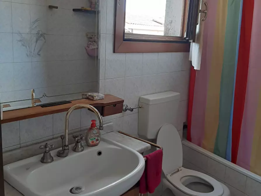 Immagine 10 di Appartamento in vendita  in Via Barbariga a Stra