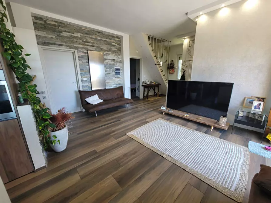 Immagine 4 di Appartamento in vendita  in Via Tessarole a Varazze