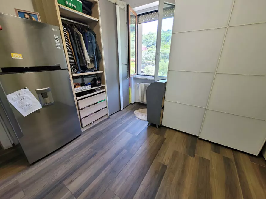 Immagine 19 di Appartamento in vendita  in Via Tessarole a Varazze