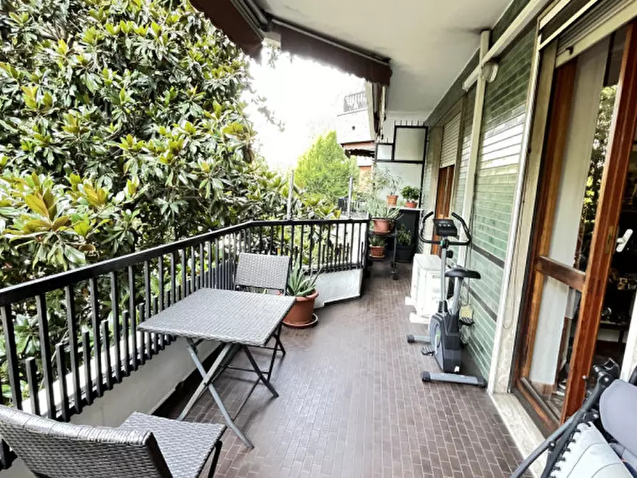 Immagine 10 di Appartamento in vendita  in Via Francesco Primaticcio a Milano