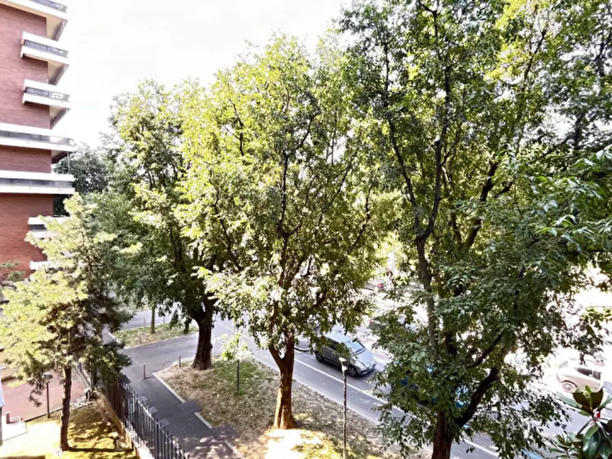 Immagine 11 di Appartamento in vendita  in Via Francesco Primaticcio a Milano