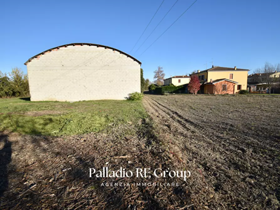 Immagine 15 di Magazzino in vendita  in Via Fontana II Tronco a Borgo Veneto