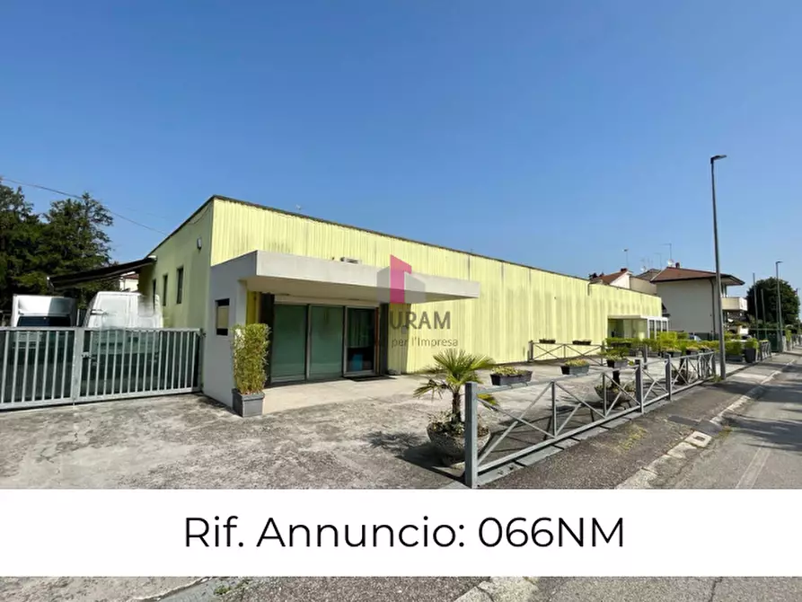 Immagine 1 di Capannone industriale in vendita  in via roma 1 a Stra