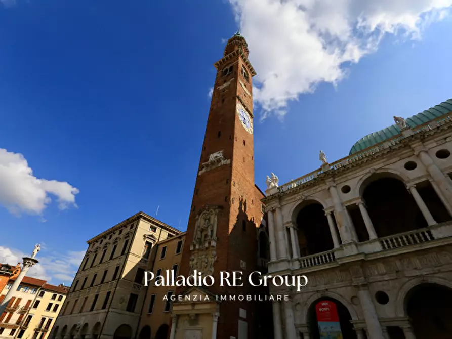 Immagine 2 di Hotel in vendita  in Piazza dei Signori a Vicenza