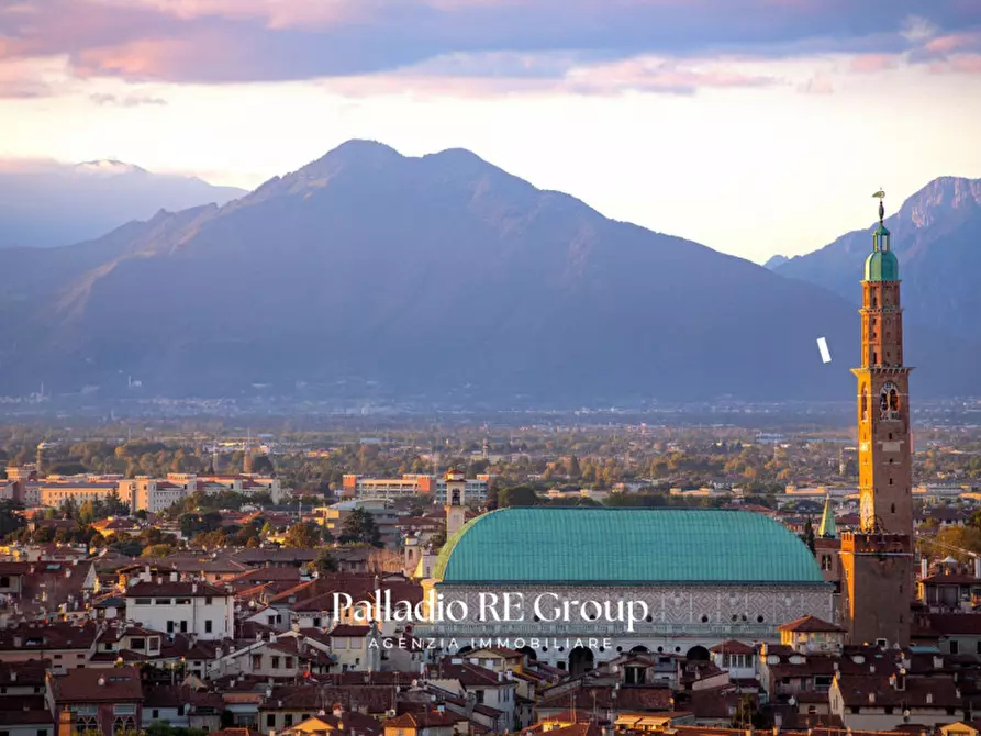 Immagine 5 di Negozio in vendita  in Corso Andrea Palladio a Vicenza