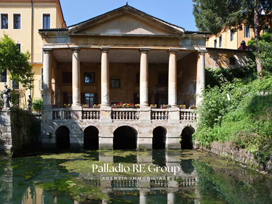 Immagine 9 di Negozio in vendita  in Corso Andrea Palladio a Vicenza