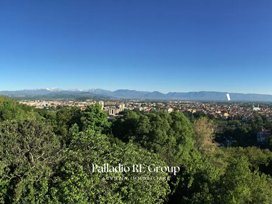 Immagine 12 di Negozio in vendita  in Corso Andrea Palladio a Vicenza
