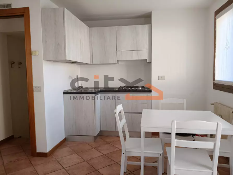 Immagine 1 di Appartamento in affitto  a Romano D'ezzelino