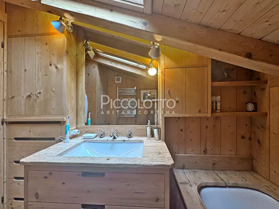 Immagine 8 di Monolocale in vendita  in Corso Italia a Cortina D'ampezzo