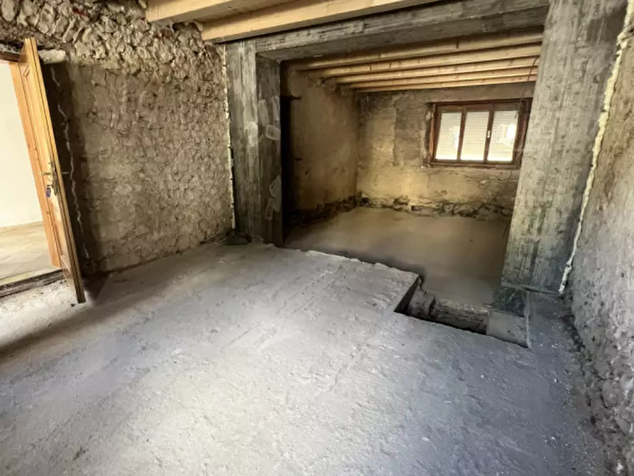 Immagine 10 di Appartamento in vendita  in Via Milano a Comelico Superiore