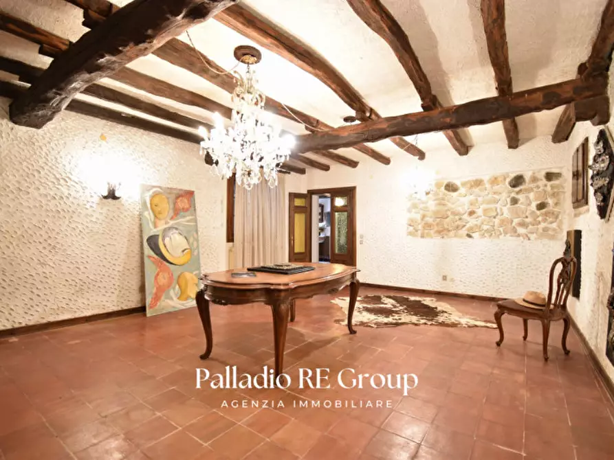 Immagine 13 di Villa in vendita  in Via Lombarda 5 a Isola Vicentina