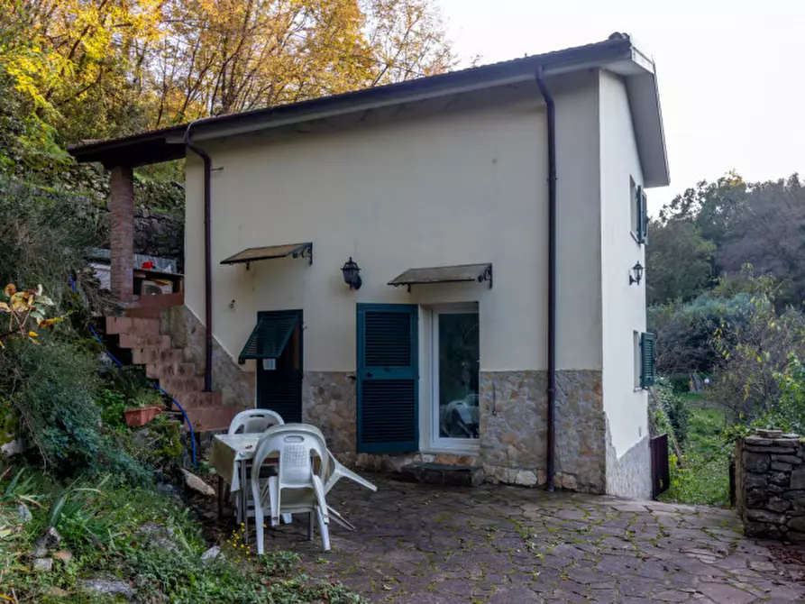 Immagine 6 di Casa indipendente in vendita  a Lerici