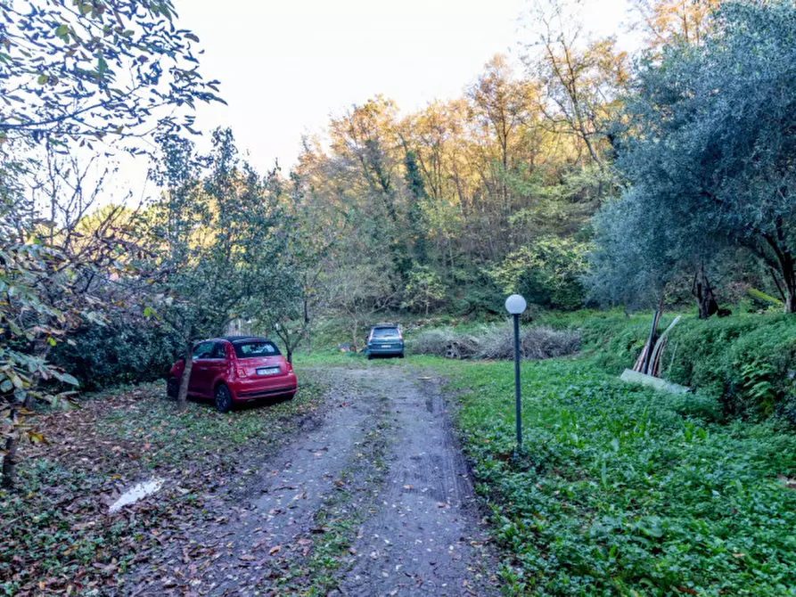 Immagine 13 di Casa indipendente in vendita  a Lerici