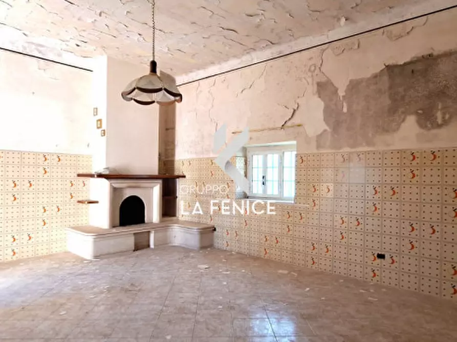 Immagine 19 di Rustico / casale in vendita  in c.da cattivolla a Locorotondo