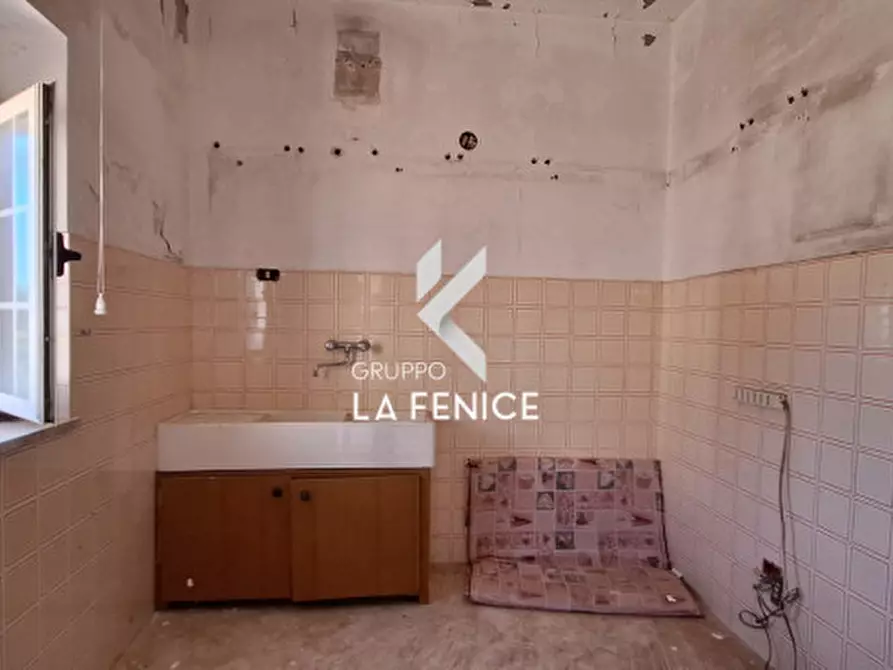 Immagine 58 di Rustico / casale in vendita  in c.da cattivolla a Locorotondo