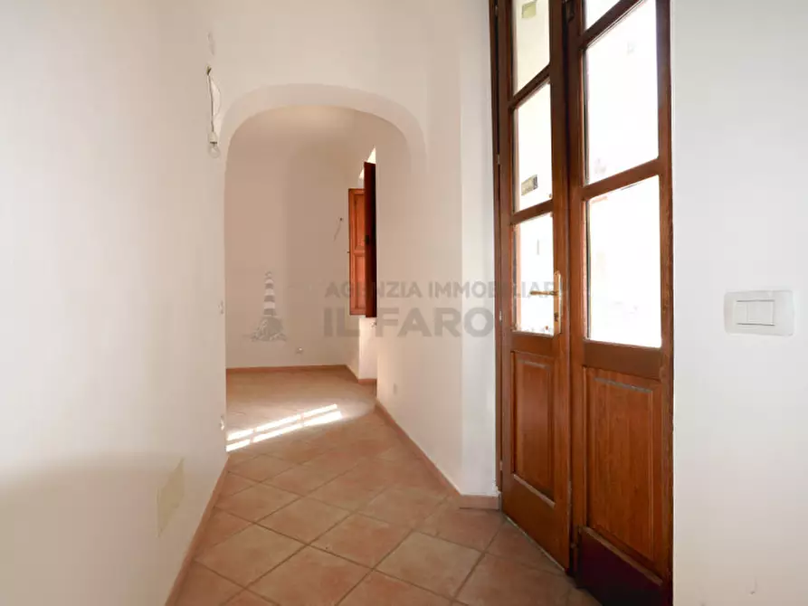 Immagine 2 di Villetta a schiera in vendita  in via Raffaello Sanzio n. 4 a La Maddalena