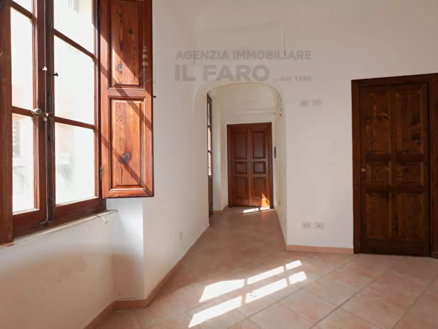 Immagine 3 di Villetta a schiera in vendita  in via Raffaello Sanzio n. 4 a La Maddalena