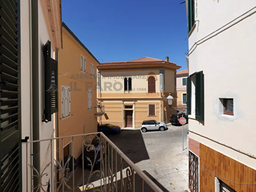 Immagine 23 di Villetta a schiera in vendita  in via Raffaello Sanzio n. 4 a La Maddalena