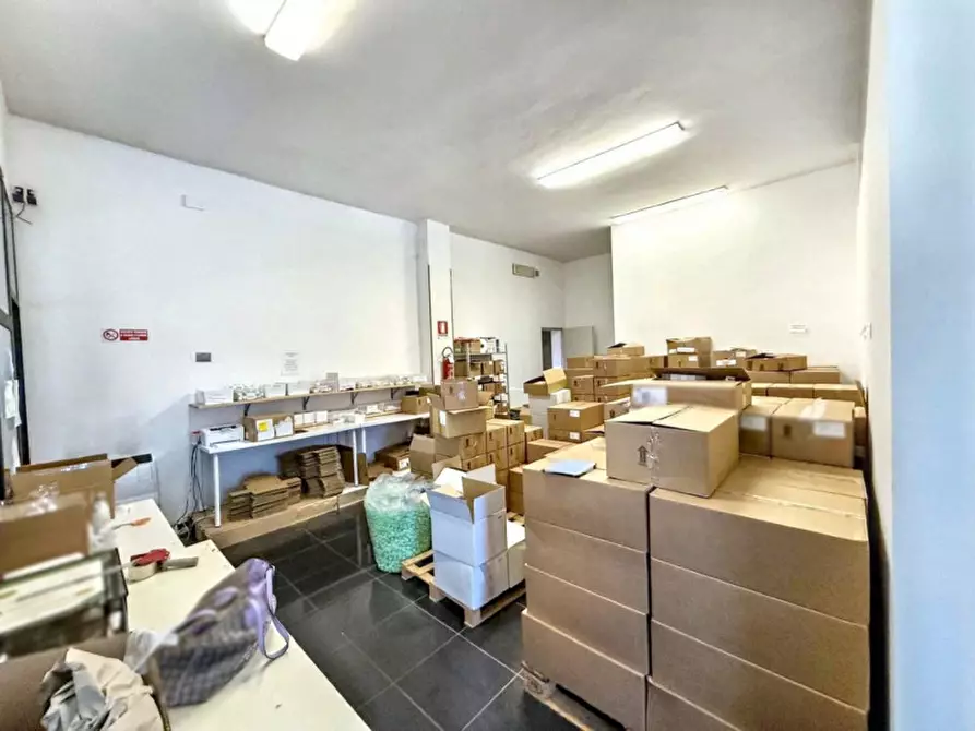 Immagine 6 di Capannone industriale in vendita  in Piazza della Repubblica, 37059 Volon VR, Italia a Zevio